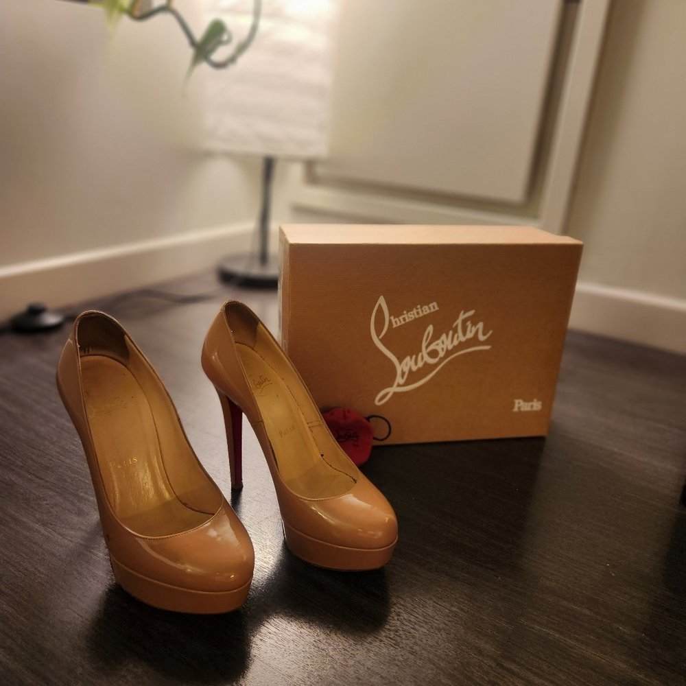 Christian Louboutin(Red Bottom) Bianca Nude Heels Size 36.5